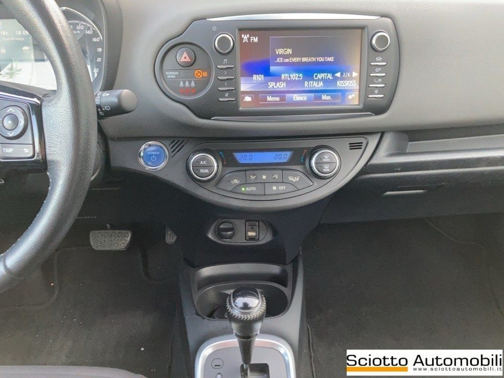 TOYOTA Yaris 1.5 Hybrid 5 porte Active - 15