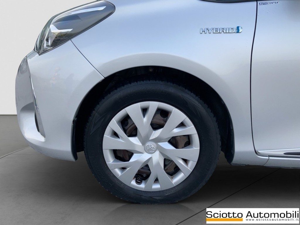 TOYOTA Yaris 1.5 Hybrid 5 porte Active - 19