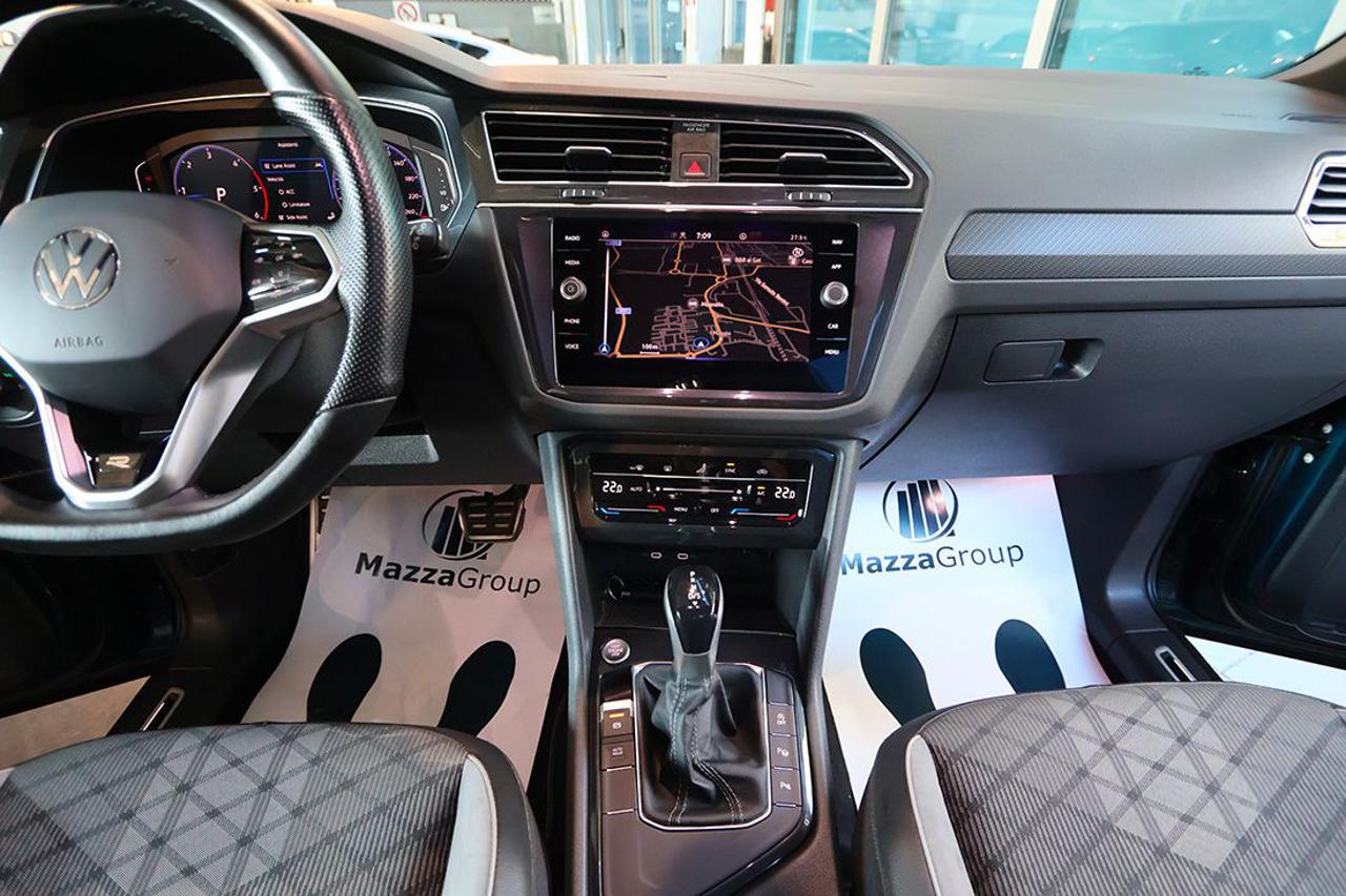 VOLKSWAGEN Tiguan 2.0 TDI 150cv SCR DSG R-Line - 39