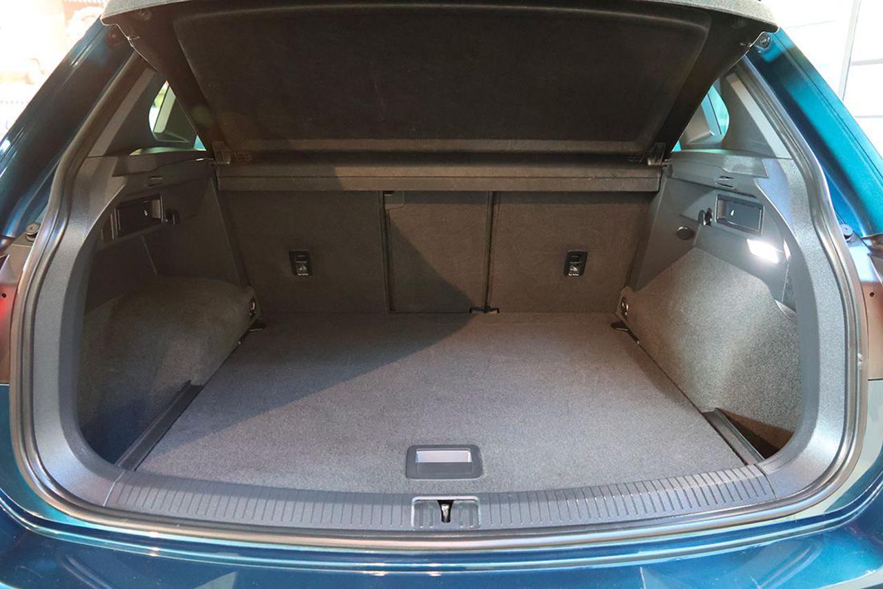 VOLKSWAGEN Tiguan 2.0 TDI 150cv SCR DSG R-Line - 13