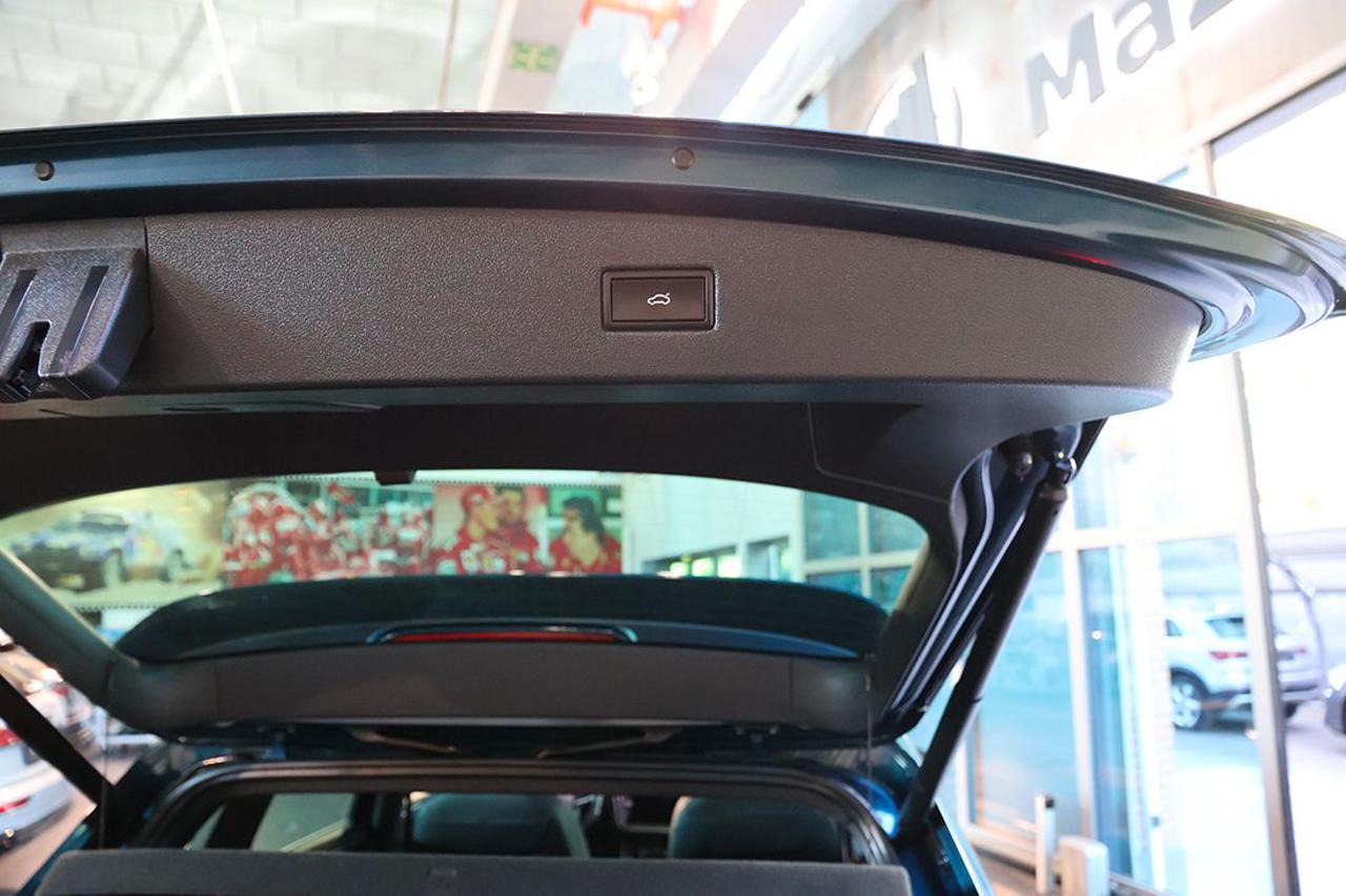 VOLKSWAGEN Tiguan 2.0 TDI 150cv SCR DSG R-Line - 14