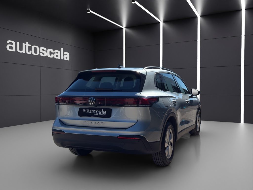 VOLKSWAGEN Tiguan 2.0 TDI 150 CV DSG Life - 5