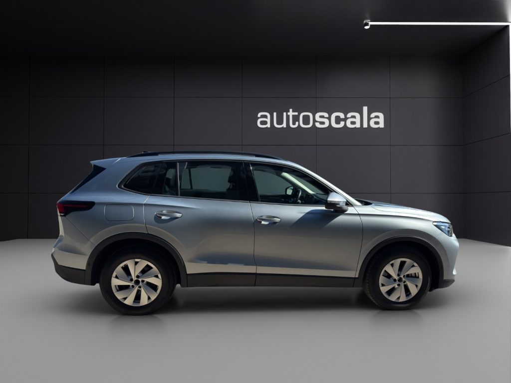 VOLKSWAGEN Tiguan 2.0 TDI 150 CV DSG Life - 6