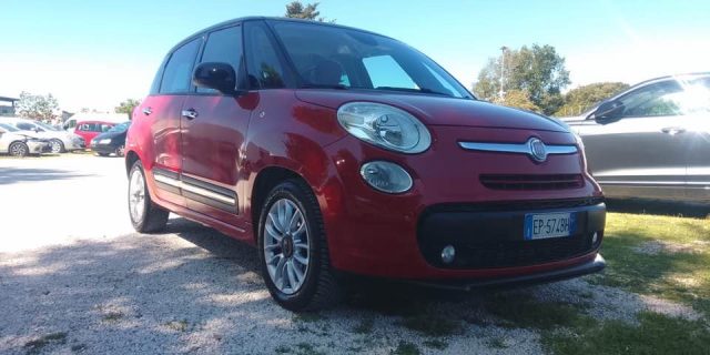 FIAT 500L Rosso metallizzato