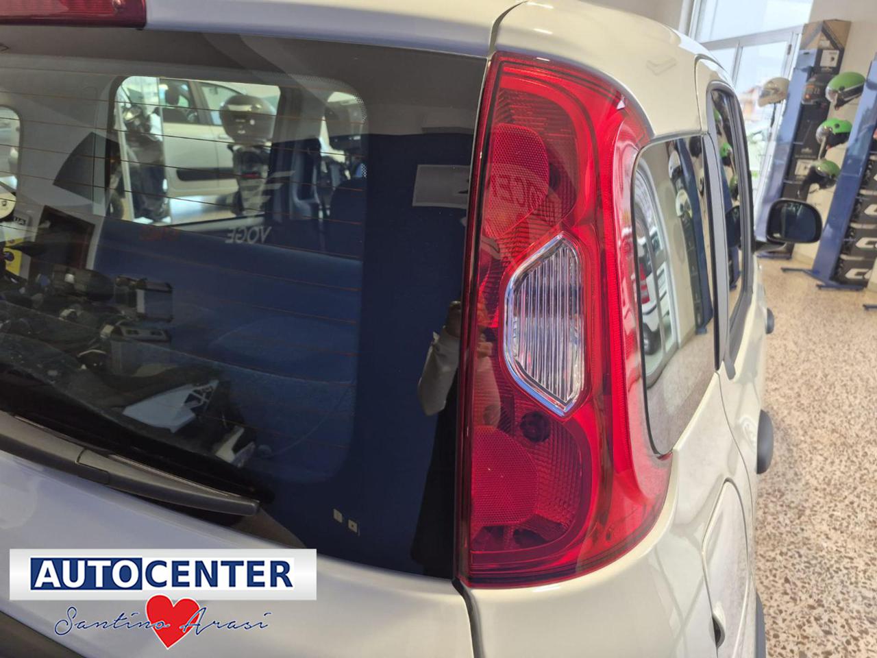 FIAT Panda 1.0 FireFly S&S Hybrid - 12