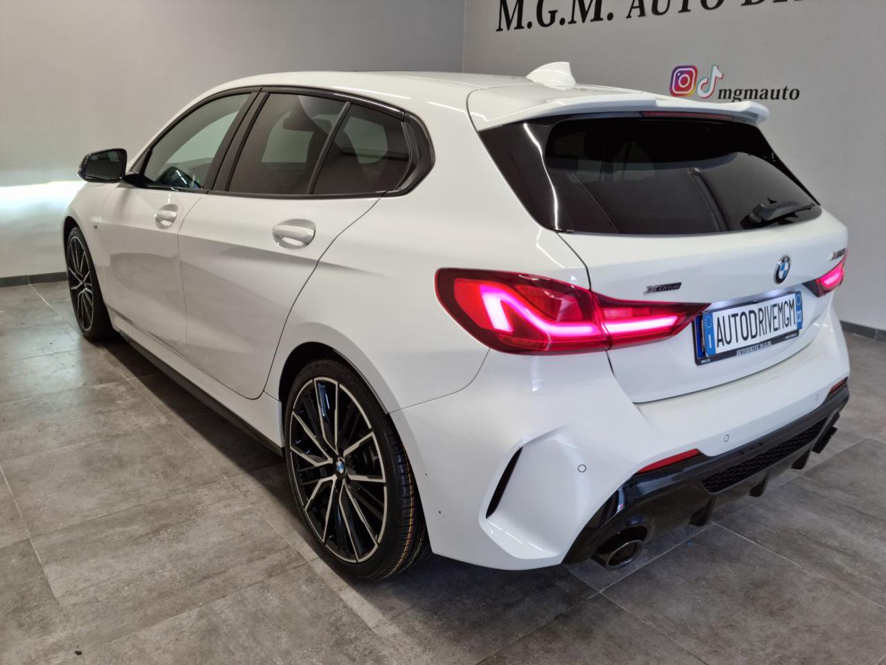 BMW M135 i xDrive - 13