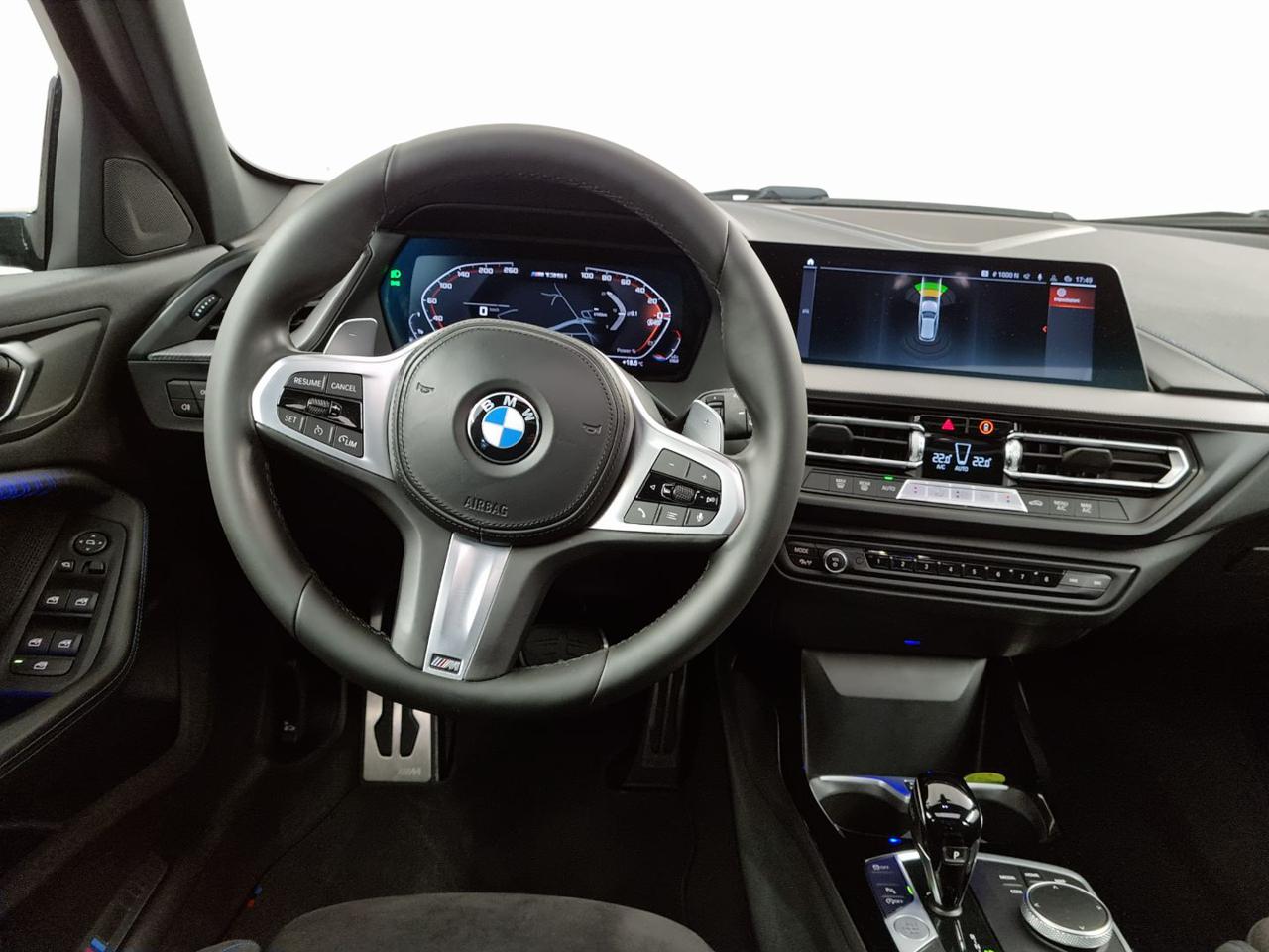 BMW M135 i xDrive - 34