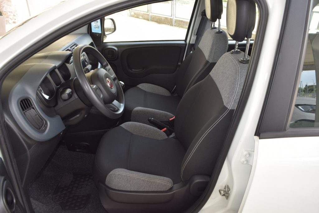 FIAT Panda 1.0 FireFly S&S Hybrid 69CV - 9