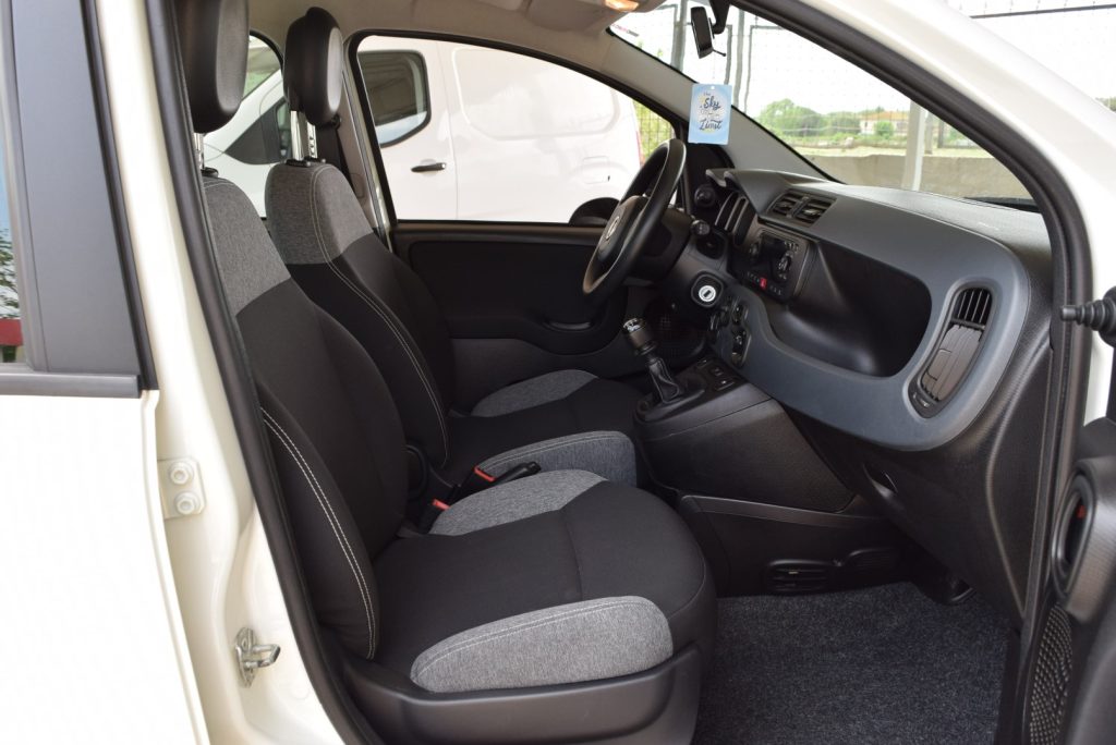 FIAT Panda 1.0 FireFly S&S Hybrid 69CV - 17