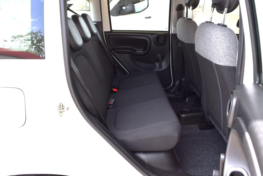 FIAT Panda 1.0 FireFly S&S Hybrid 69CV - 12