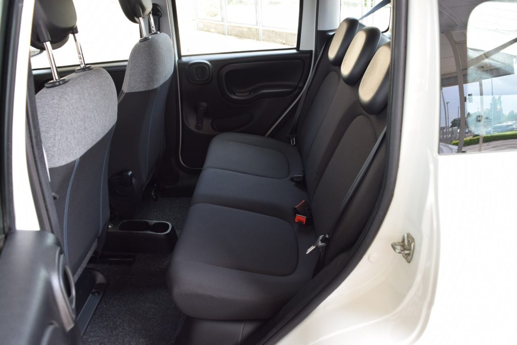 FIAT Panda 1.0 FireFly S&S Hybrid 69CV - 11