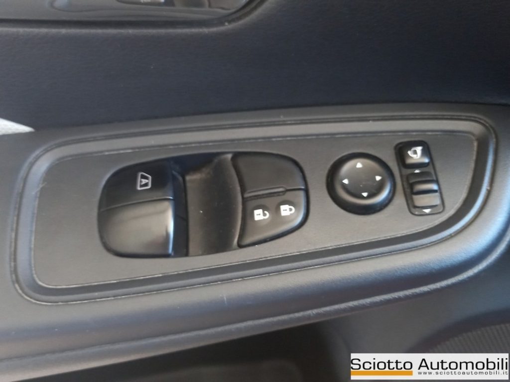 NISSAN Micra 0.9 IG-T 12V 5 porte N-Connecta - 12