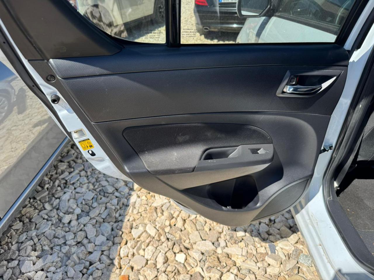 SUZUKI Swift 1.3 DDiS 5 porte GL Top - 12