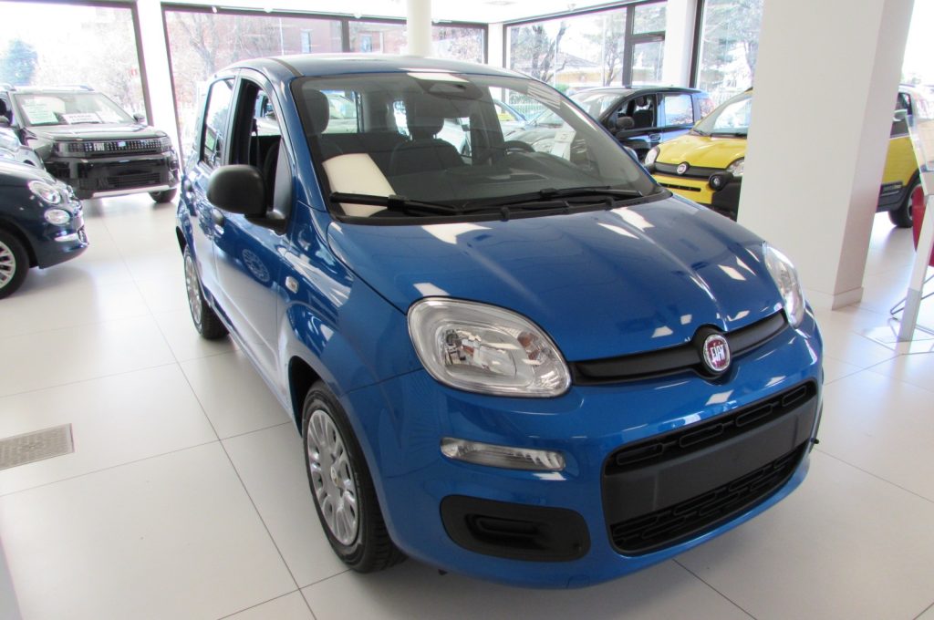 FIAT Panda 1.0 FireFly 70cv S&S Hybrid ICON KMZERO - 2