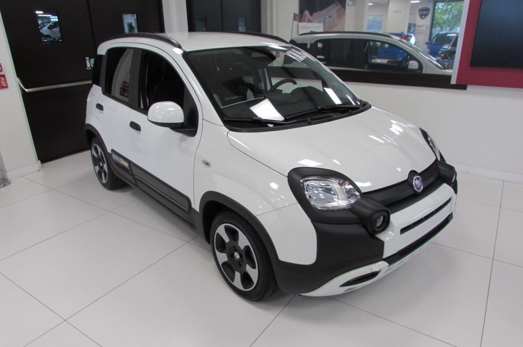 FIAT Panda 1.0 FireFly 70cv S&S Hybrid Pandina KMZERO - 2