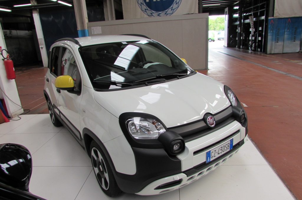 FIAT Panda 1.0 FireFly 70cv S&S Hybrid Pandina - 3