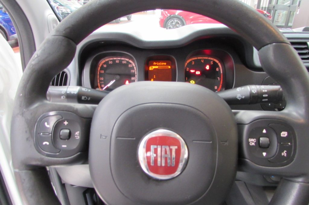 FIAT Panda 1.0 FireFly 70cv S&S Hybrid Easy - 11