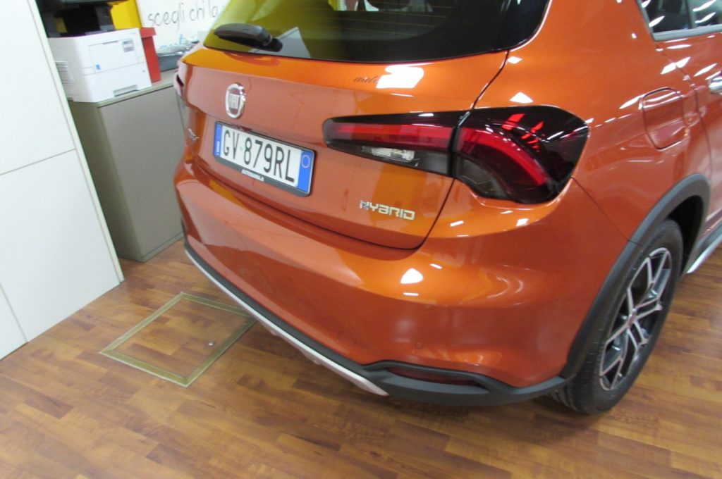 FIAT Tipo 1.5 Hybrid 130cv 5 porte Cross CAMBIO AUTOMATICO - 15