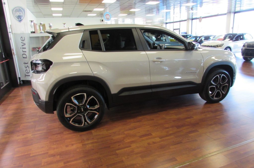 JEEP Avenger 1.2 Turbo 110 CV MHEV Summit KMZERO - 3
