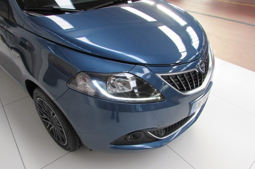 LANCIA Ypsilon 1.0 FireFly 70cv 5 porte S&S Hybrid Gold - 16