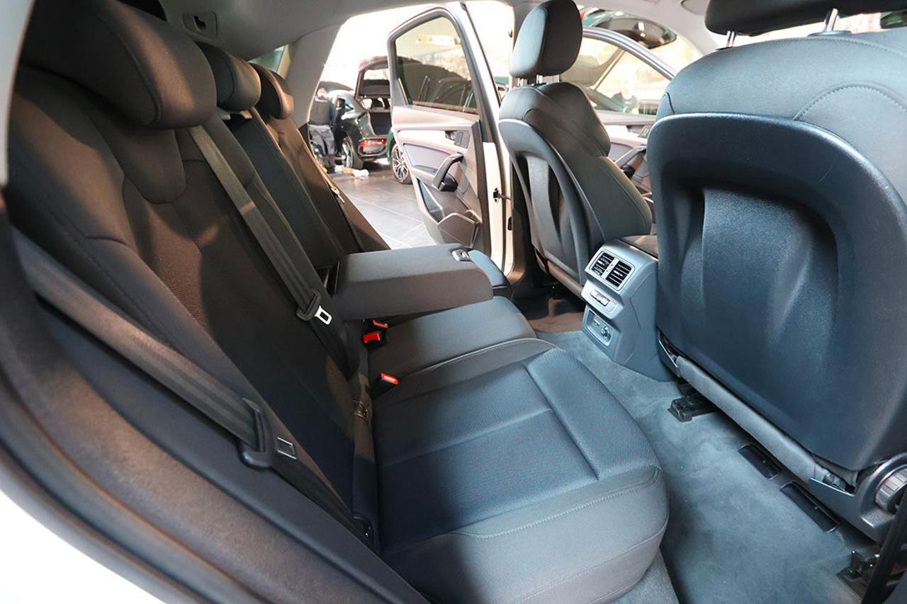 AUDI Q5 40 TDI Sportback Quattro S-Tronic S-Line - 19