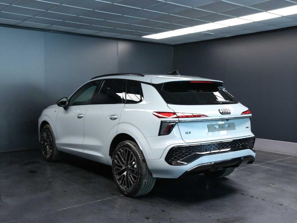 AUDI Q3 TFSI 195 kW quattro S tronic S Line Ed - 5