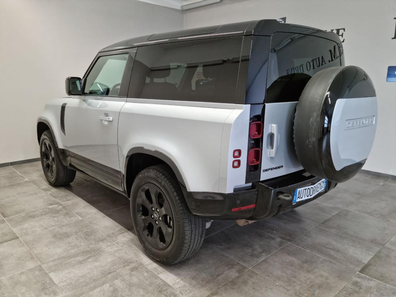 LAND ROVER Defender 90 3.0D I6 300 CV AWD Auto X-Dynamic HSE - 26