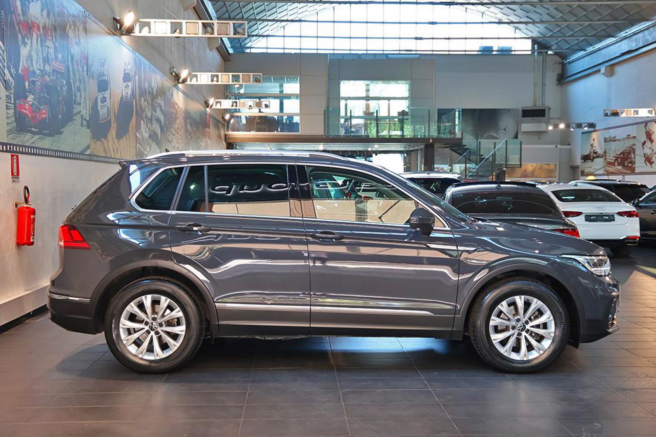 VOLKSWAGEN Tiguan 2.0 TDI 150cv SCR DSG Life - 2