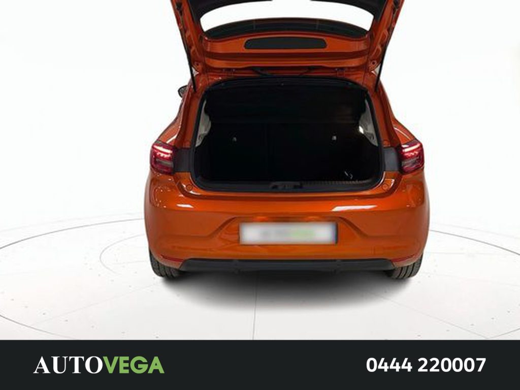 RENAULT Clio 1.6 e-tech hybrid business 140cv auto - 17