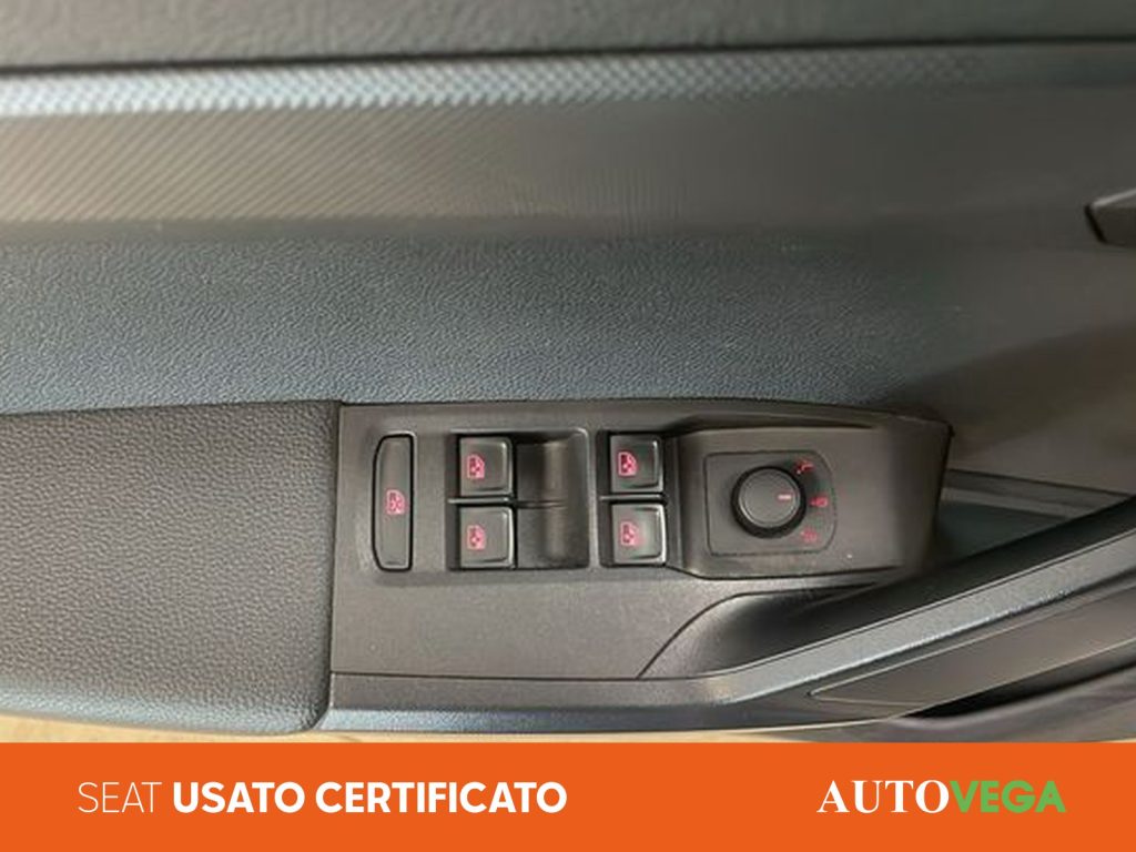 SEAT Arona 1.0 tgi style 90cv - 17