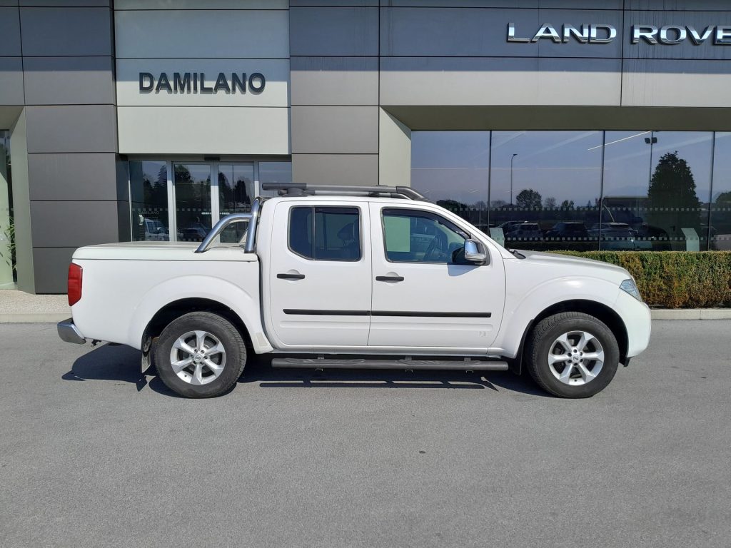 NISSAN Navara NAVARA 2.5 DCI D.CAB LE 4X4 - 5