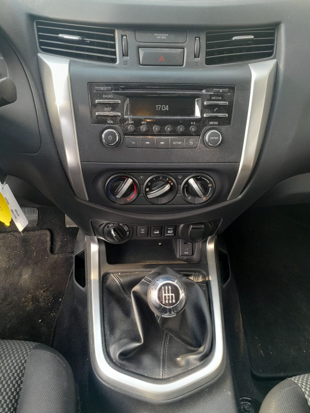 NISSAN Navara 2.3 dCi 160cv NP 300 DOUBLE CAB Chassis Visia 4WD - 10