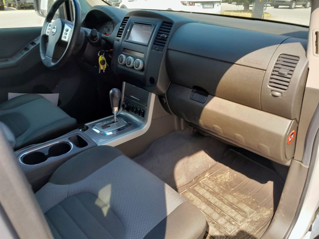 NISSAN Navara Navara 2.5 dci d.cab EVO LB 4X4 Platinum - 16