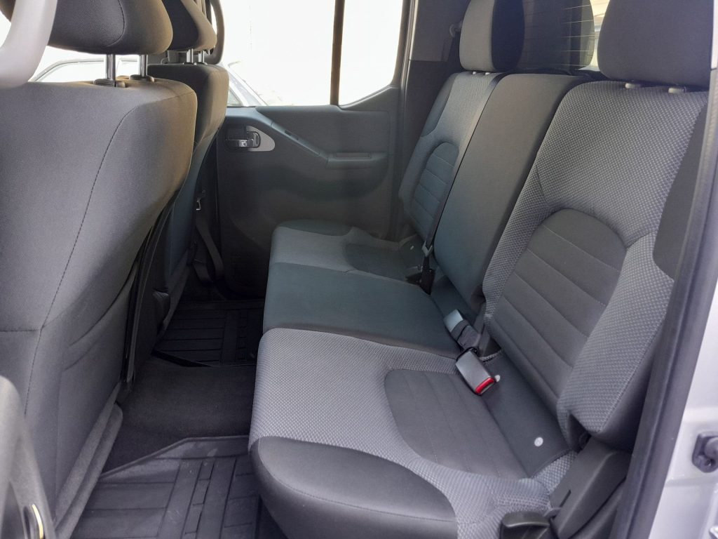 NISSAN Navara Navara 2.5 dci d.cab EVO LB 4X4 Platinum - 24