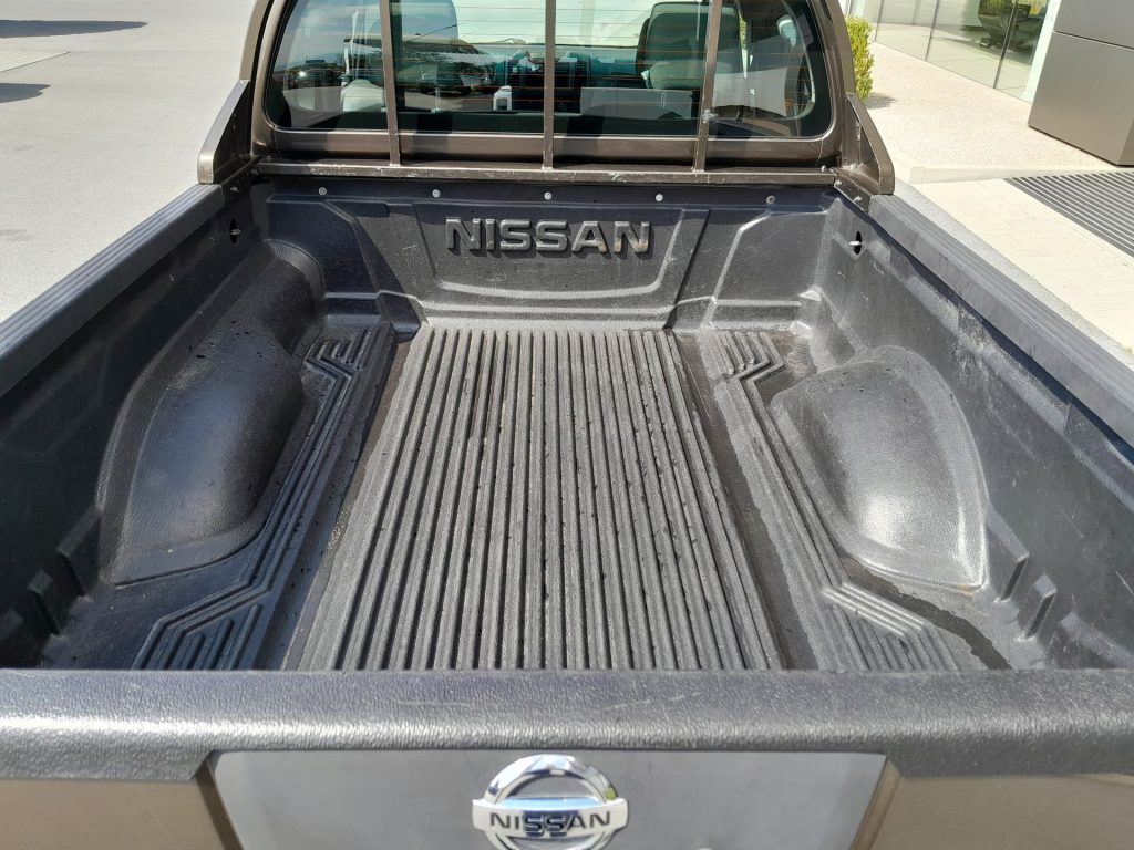 NISSAN Navara navara 2.5 dci 144cv King cab XE 4x4 - 9
