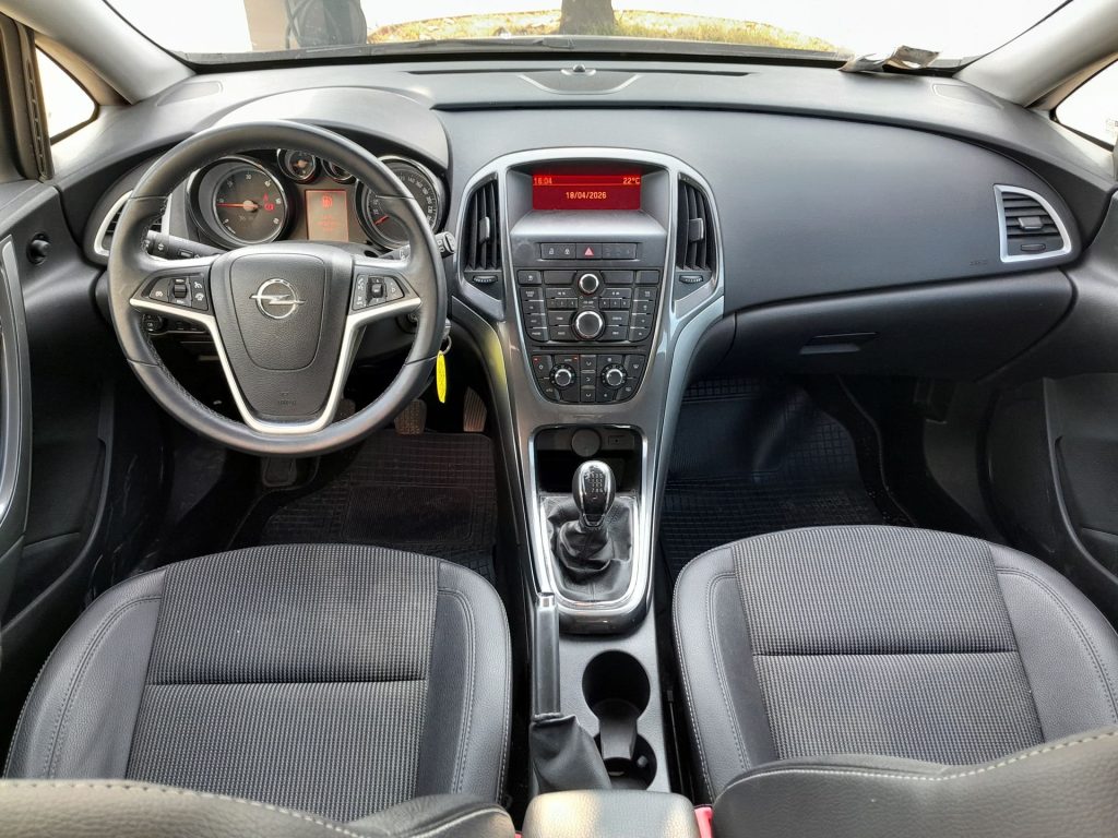 OPEL Astra 1.7 CDTI Elective 110cv MT6 NEOPATENTATI - 9