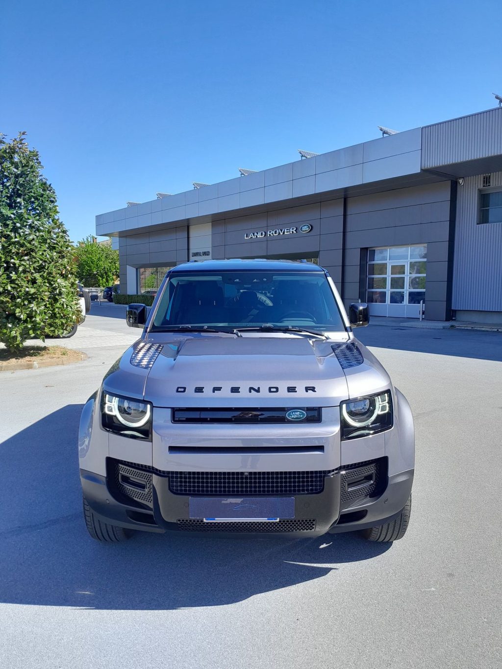 LAND ROVER Defender 3.0D I6 200 110 SE AWD auto. AUTOCARRO/NETTO IVA - 2