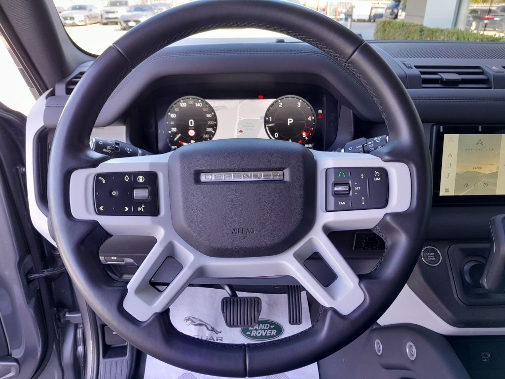 LAND ROVER Defender 3.0D I6 200 110 SE AWD auto. AUTOCARRO/NETTO IVA - 10