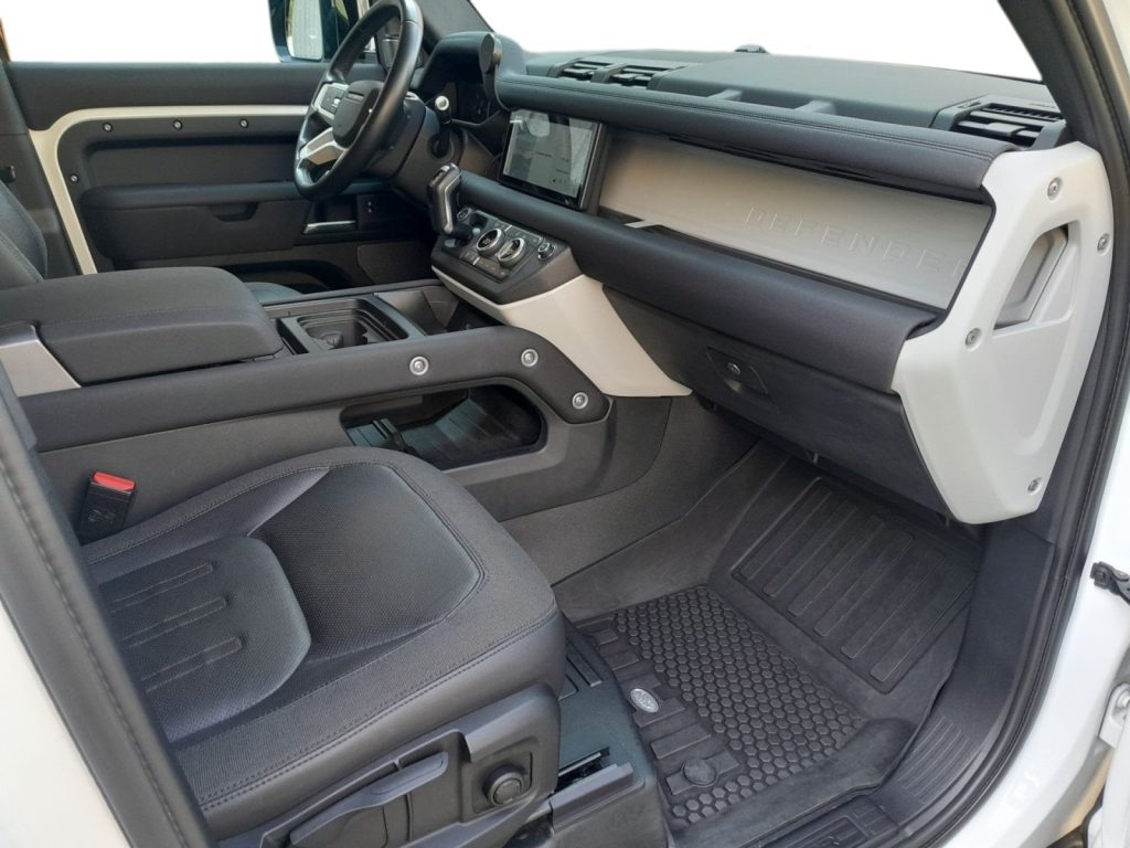 LAND ROVER Defender 2.0 SD4 240 110 S AWD auto - 35