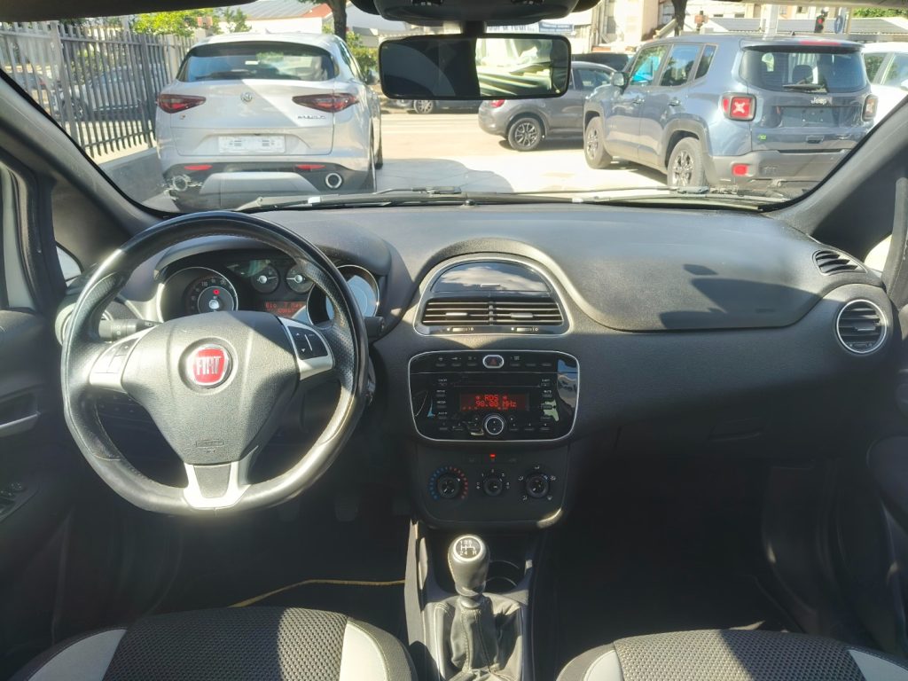 FIAT Punto 1.4  5 Porte  Neo Patentati - 13