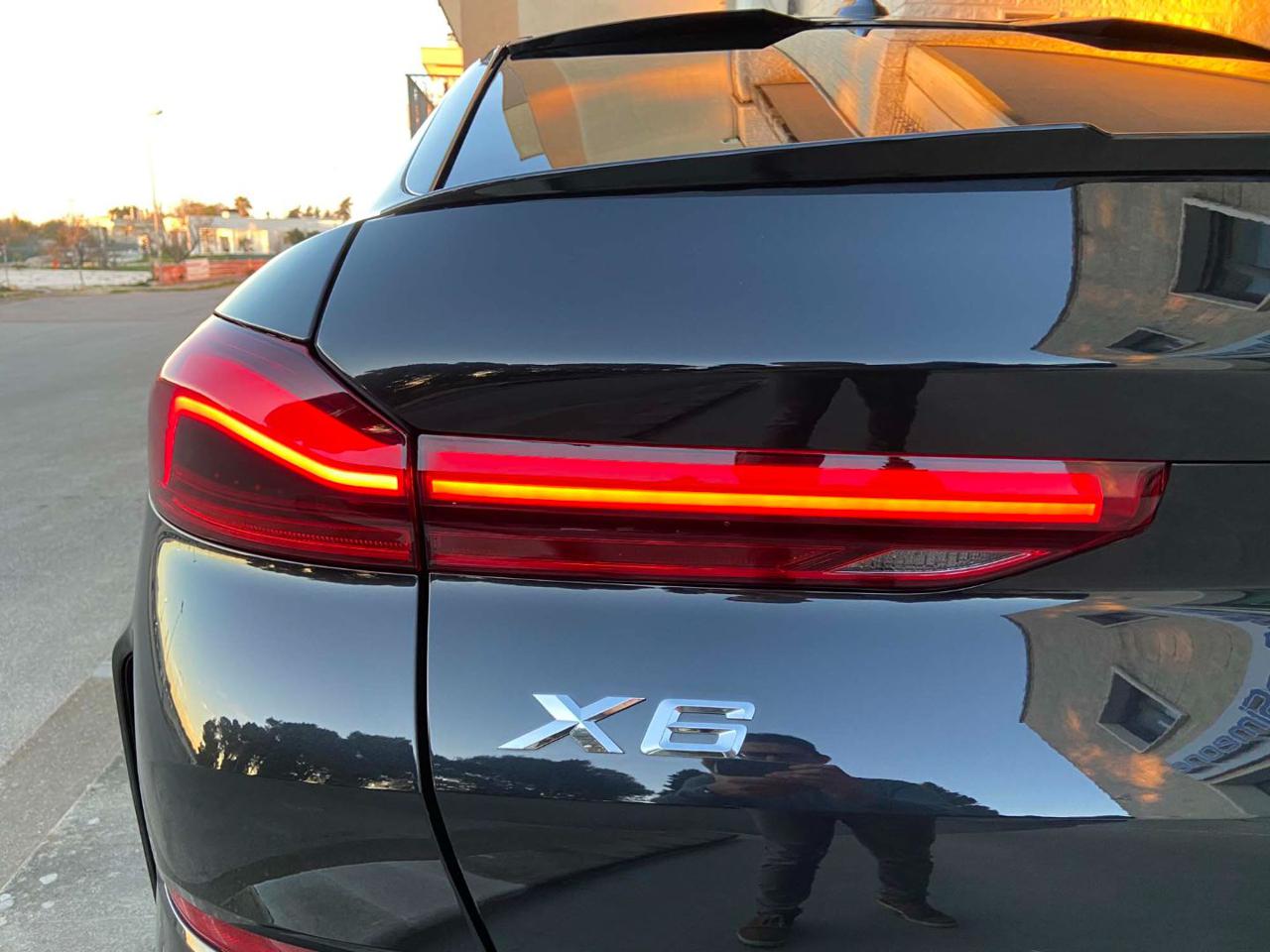 BMW X6 xDrive30d 48V Msport TETTO PAN-CERCHI 22. - 27