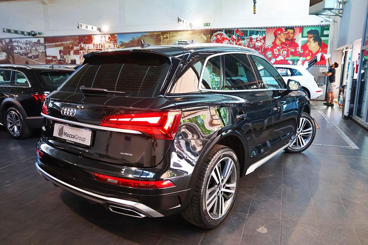 AUDI Q5 40 TDI Quattro S-Tronic S-Line Plus - 9
