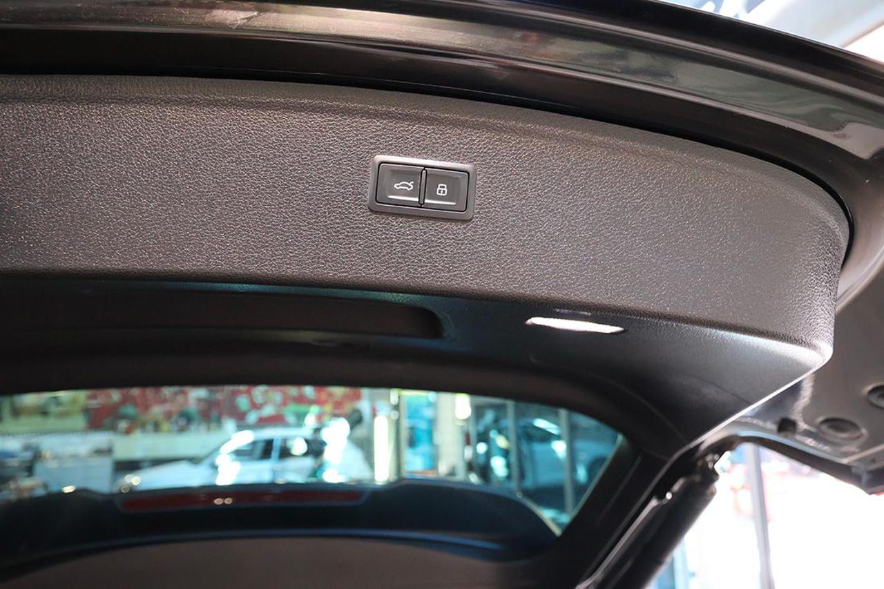 AUDI Q5 40 TDI Quattro S-Tronic S-Line Plus - 13