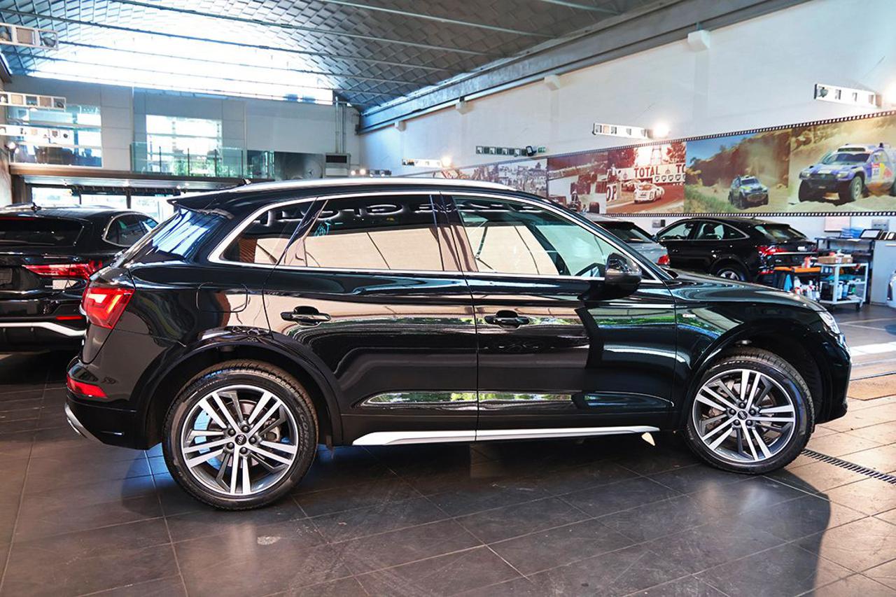 AUDI Q5 40 TDI Quattro S-Tronic S-Line Plus - 10