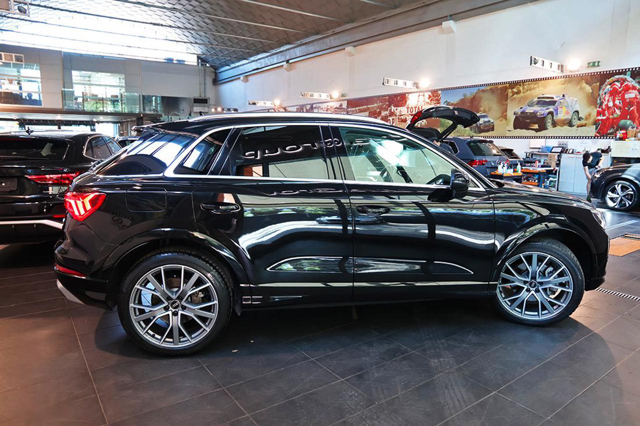 AUDI Q3 45 TFSI Quattro S-Tronic Business Advanced - 10