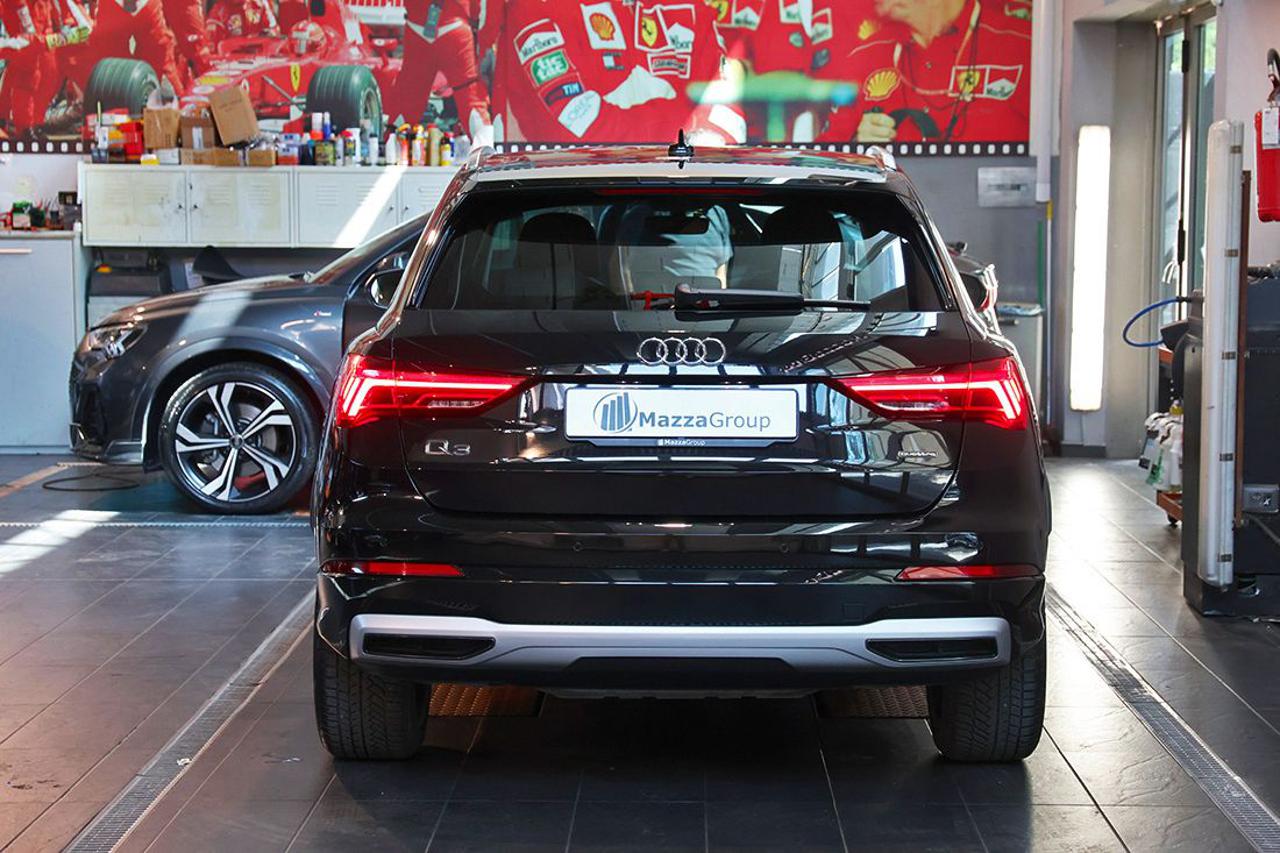 AUDI Q3 45 TFSI Quattro S-Tronic Business Advanced - 4