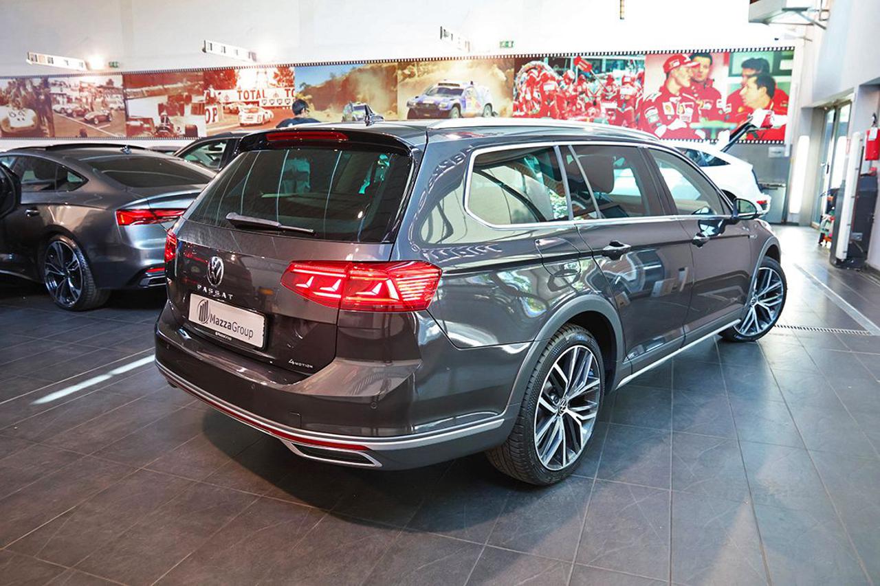 VOLKSWAGEN Passat Alltrack 2.0 TDI 200cv 4Motion DSG - 9