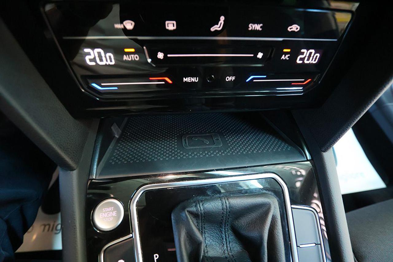 VOLKSWAGEN Passat Alltrack 2.0 TDI 200cv 4Motion DSG - 38