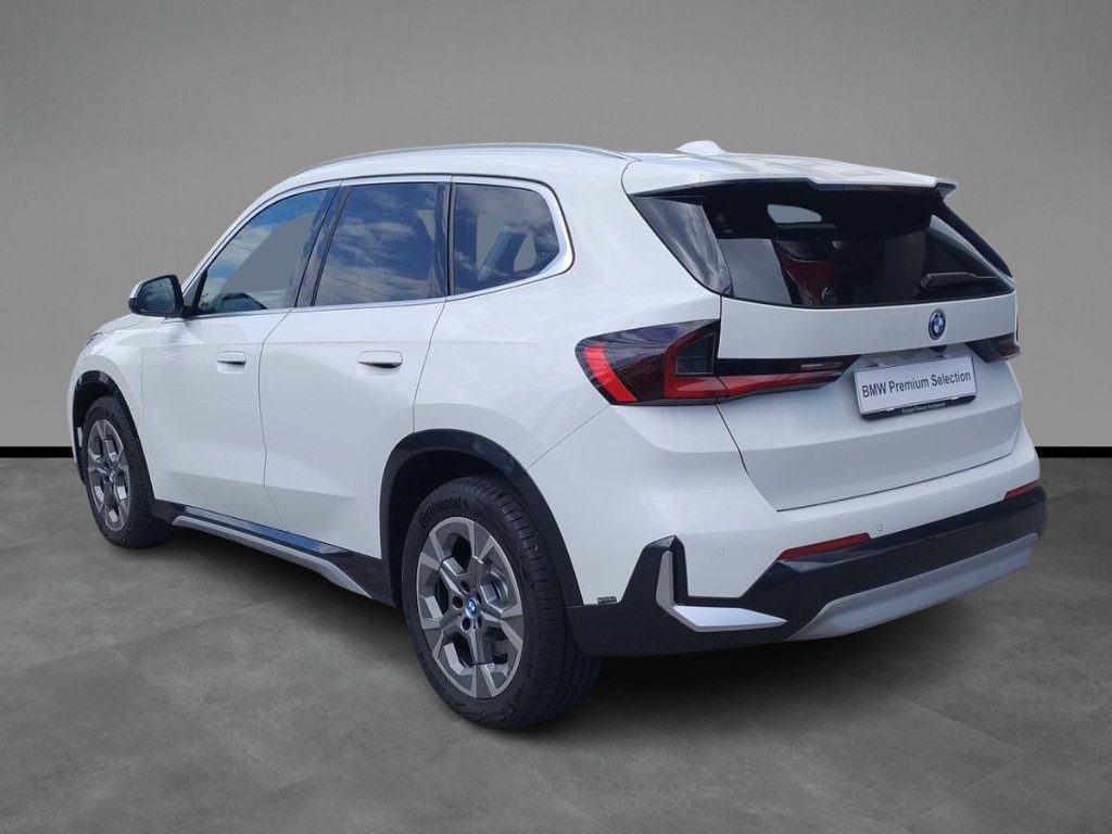 BMW iX1 eDrive 20 xLine Aut. - 4