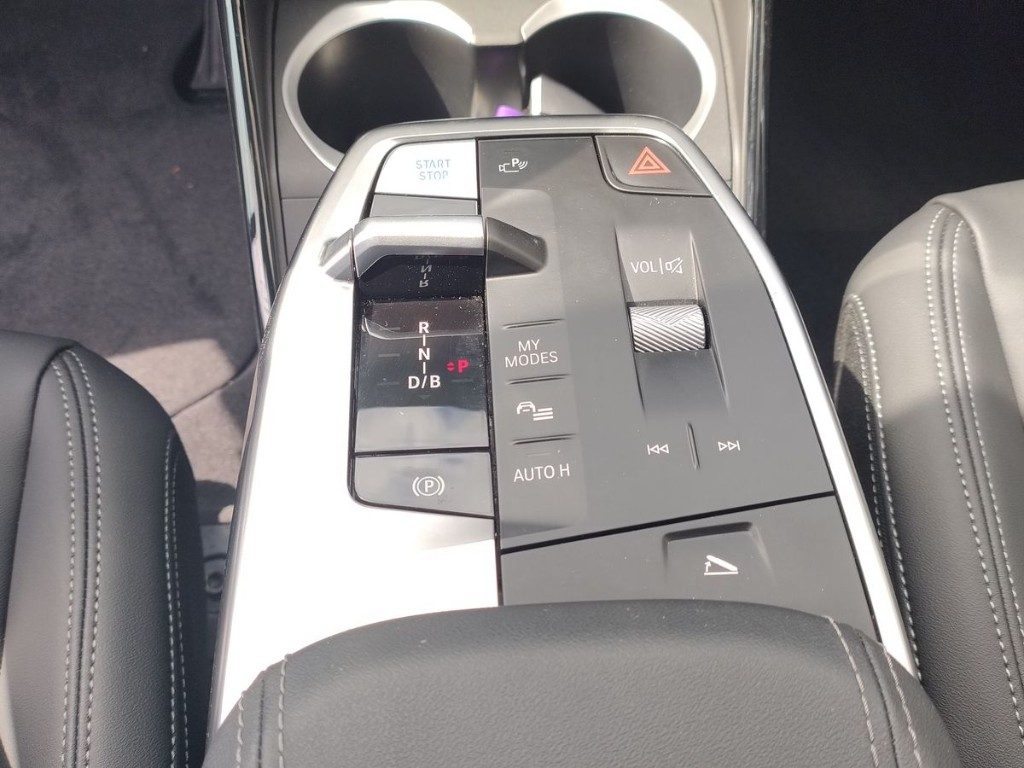 BMW iX1 eDrive 20 xLine Aut. - 12